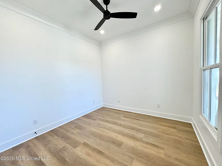 115 Genoa Drive — photo 21