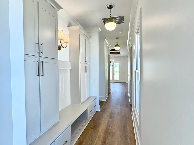 115 Genoa Drive — photo 43